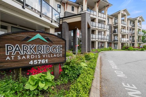 215-45761 Stevenson Rd, Chilliwack, BC, V2R0Y7 | Card Image