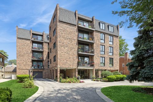 apt-3b-1419 Bonnie Brae Pl, River Forest, IL, 60305-1212 | Card Image