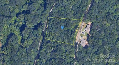 128 Blossom Rdg, Leicester, NC, 28748-5202 | Card Image