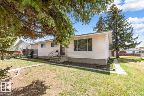 10103 104 Ave, Morinville, AB, T8R1A8 | Card Image