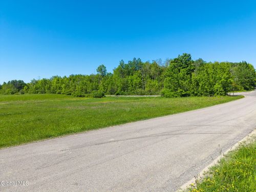 L1 Paines Hollow Road, Little Falls, NY, 13407 | Card Image