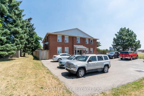 101-80 Kennedy Rd N, Brampton, ON, L6V3E7 | Card Image