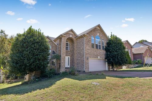 5409 Oak Chase Dr, Antioch, TN, 37013-4250 | Card Image