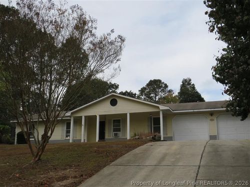 5660 Bauer St, Hope Mills, NC, 28348-9258 | Card Image