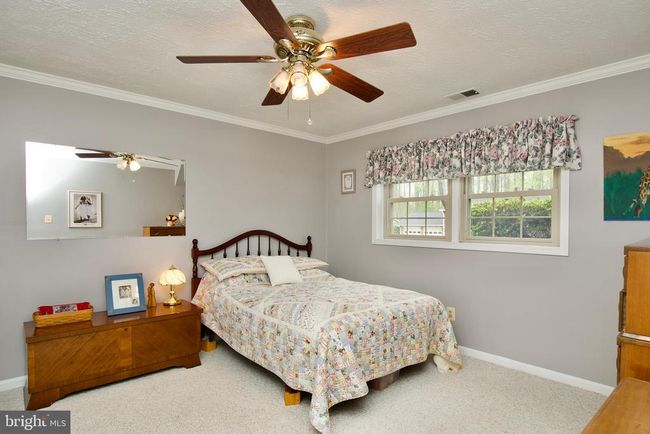 6690 Old Blacksmith Dr, House other with 5 bedrooms, 3 bathrooms and null parking in BURKE VA | Image 39