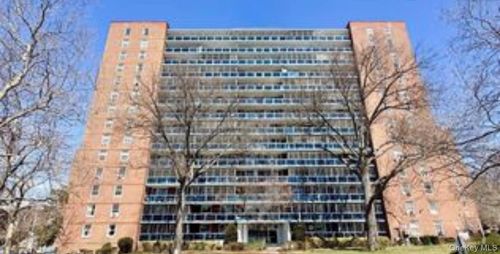9f-97-07 63rd Road, New York, NY, 11374 | Card Image