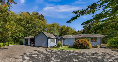 4036 Wynn Rd, Bellingham, WA, 98225-8556 | Card Image