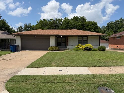 2219 Healey Dr, Dallas, TX, 75228-3713 | Card Image