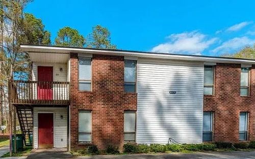 1546 Hamilton Dr, Aiken, SC, 29803-5110 | Card Image