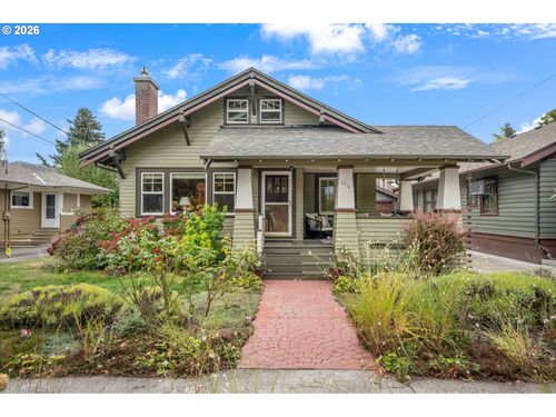 6214 Ne Alameda St, Portland, OR, 97213-4624 | Card Image