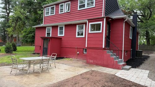 20 Pineview Rd, West Nyack, NY, 10994-2710 | Card Image