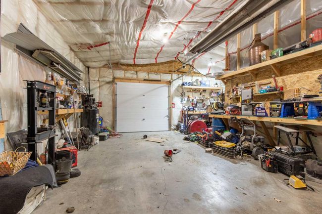 126 3 St, House other with 5 bedrooms, 2 bathrooms and 4 parking in Stirling AB | Image 49