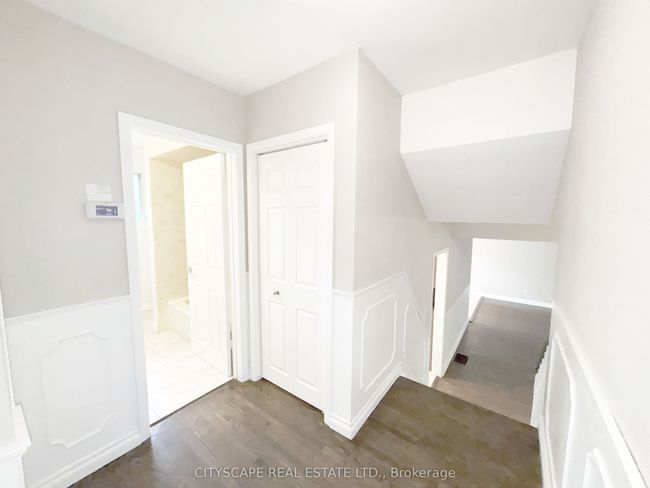 271 Cheltenham Rd, House other with 3 bedrooms, 1 bathrooms and 3 parking in Burlington ON | Image 27