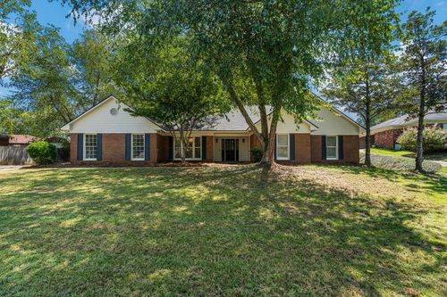 4220 Westfield Ct, Columbus, GA, 31907-1835 | Card Image