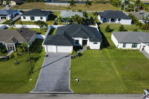 2853 Nw 3rd St, Cape Coral, FL, 33993-7011 | Card Image