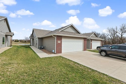 8035-8037 E 34th Ct S, Wichita, KS, 67210 | Card Image