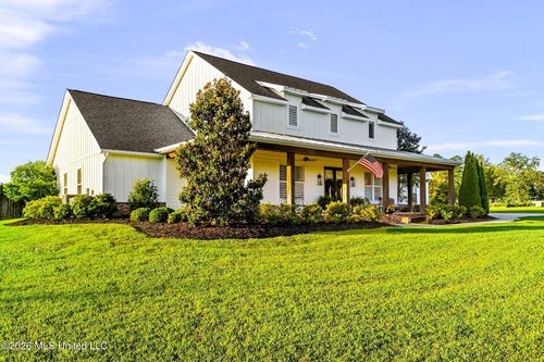 1019 Woodbridge Dr, Brandon, MS, 39047-7058 | Card Image