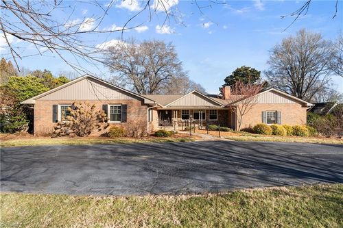 3101 Buena Vista Rd, Winston-Salem, NC, 27106-5728 | Card Image