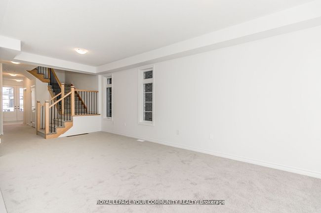 21 Daffodil Rd, House attached with 4 bedrooms, 3 bathrooms and 1 parking in Minesing ON | Image 7