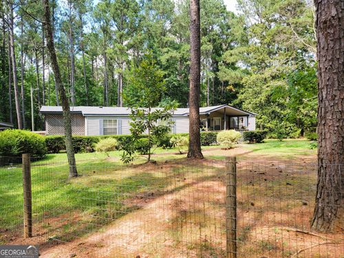 7753 Luthersville Rd, Gay, GA, 30218-2003 | Card Image