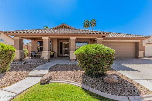 2421 E Fairview St, Chandler, AZ, 85225-2330 | Card Image