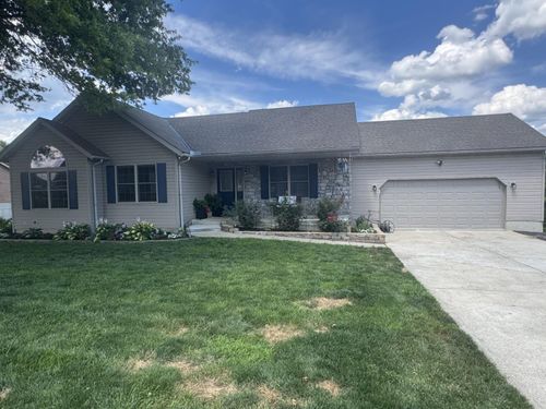 108 Farrar Dr, Aurora, IN, 47001-1618 | Card Image