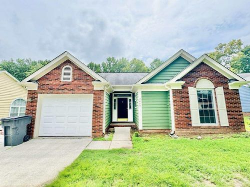 2608 Clarencefield Dr, Charlotte, NC, 28216-9614 | Card Image