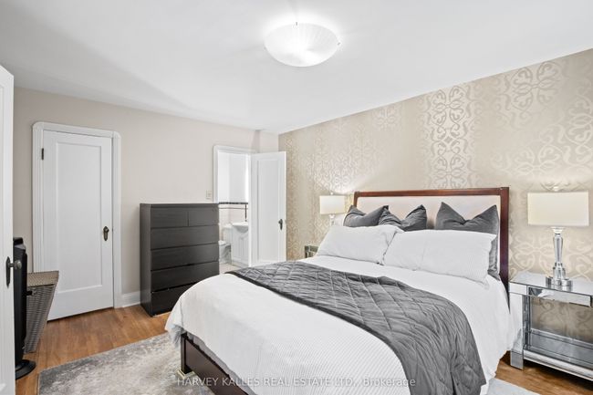 14 Lawnhurst Blvd, House other with 5 bedrooms, 3 bathrooms and 2 parking in Toronto ON | Image 20
