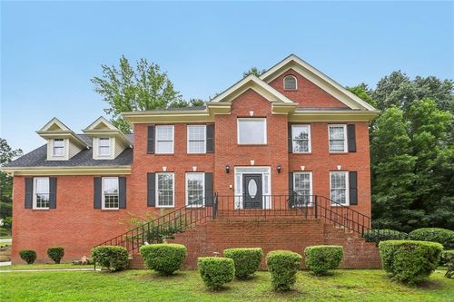 1811 Lake Cove Dr Sw, Atlanta, GA, 30331-6341 | Card Image