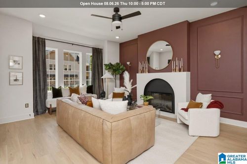 6175 Foxcote Lane, HOOVER, AL, 35244 | Card Image
