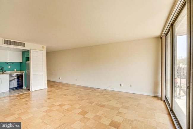 APT-405 - 11400 Washington Plz W, Condo with 0 bedrooms, 1 bathrooms and null parking in RESTON VA | Image 13