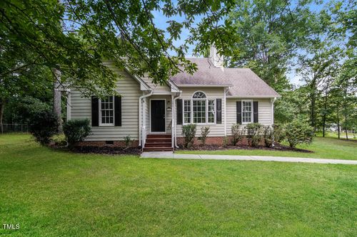 171 Creekstone Dr, Benson, NC, 27504-9170 | Card Image
