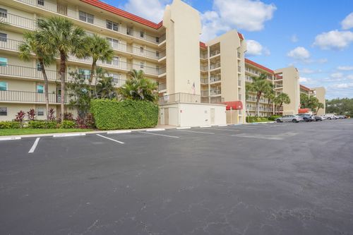 503-3959 Via Poinciana, Lake Worth, FL, 33467-2940 | Card Image