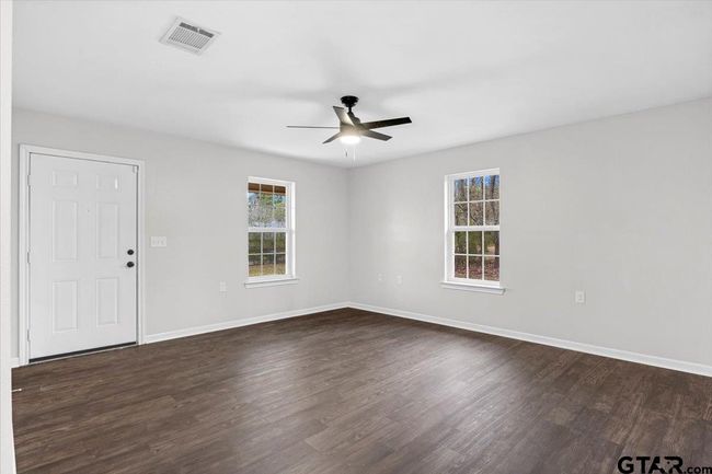 804 S Athena St, House other with 2 bedrooms, 1 bathrooms and null parking in Troup TX | Image 11
