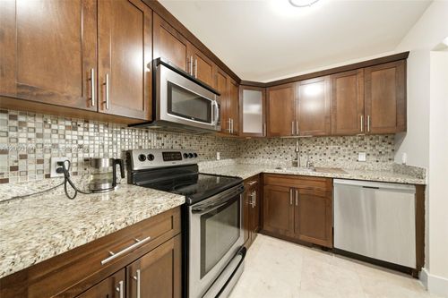 1pa-3440 Ne 192nd St, Aventura, FL, 33180-2400 | Card Image
