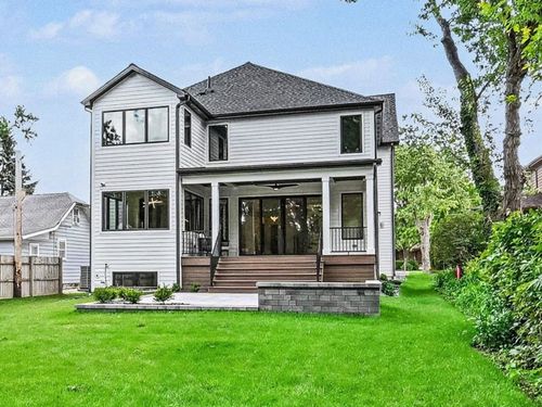 3614 Fairview Ave, Downers Grove, IL, 60515-1620 | Card Image