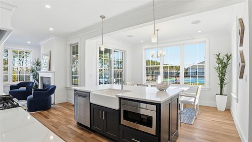 1203-1203 West Loop Drive, Southampton, NY, 11978 | Card Image