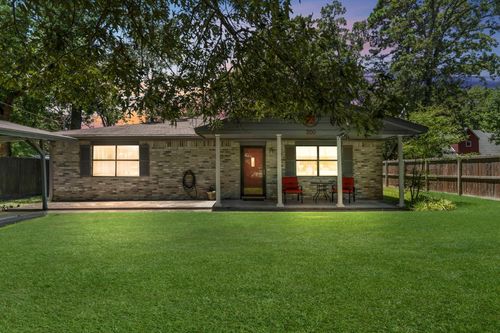 200 Commanche Dr, Onalaska, TX, 77360-6478 | Card Image