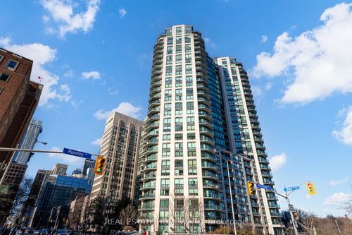 611-300 Bloor St E, Toronto, ON, M4W3Y2 | Card Image