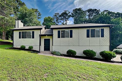 151 Castleair Dr Ne, Kennesaw, GA, 30144-1462 | Card Image