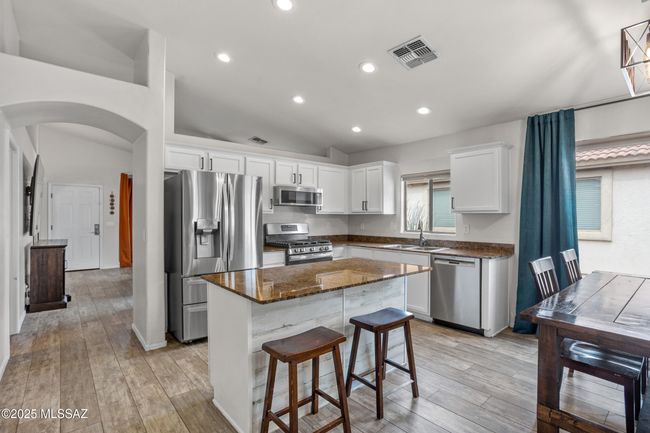 Kitchen | Image 7