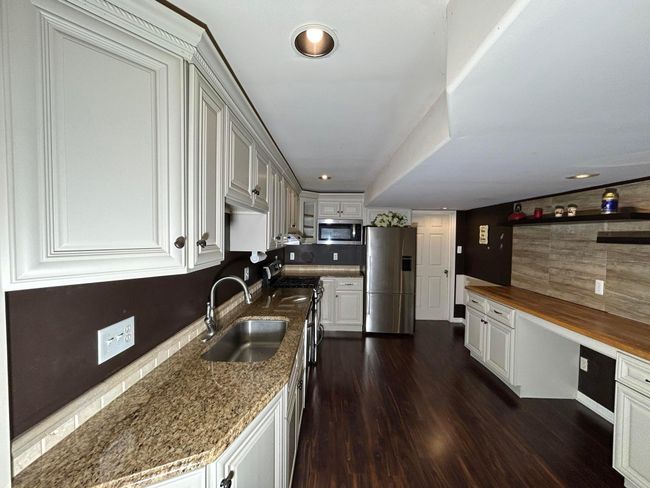 19897 Mapleton Dr, House other with 5 bedrooms, 3 bathrooms and null parking in Macomb MI | Image 32