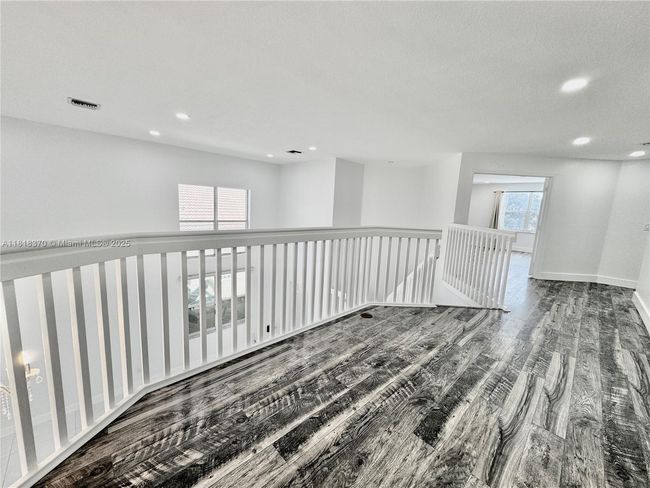 16515 Ruby Lk, House other with 4 bedrooms, 3 bathrooms and null parking in Weston FL | Image 21