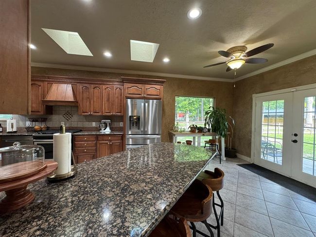 29015 Commons Oaks Dr, House other with 5 bedrooms, 4 bathrooms and 2 parking in Huffman TX | Image 35