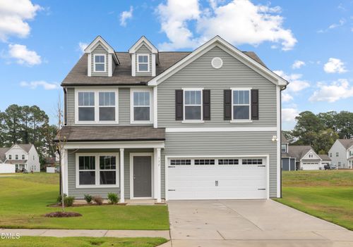 74-137 Benson Village Dr, Benson, NC, 27504-2068 | Card Image