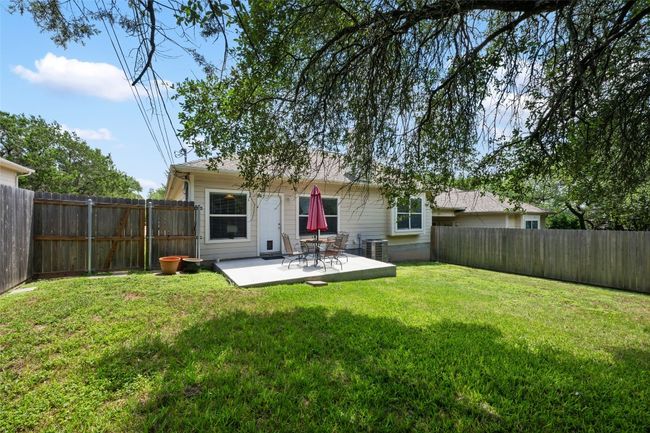 B - 1002 Castile Rd, Home with 3 bedrooms, 2 bathrooms and 3 parking in Austin TX | Image 34