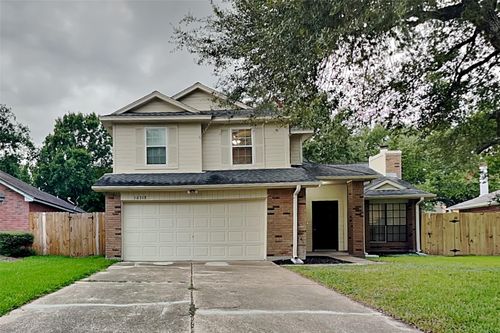 16318 Elmwood Point Ln, Sugar Land, TX, 77498-7113 | Card Image