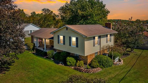 10 Madonna Dr, West Union, OH, 45693 | Card Image