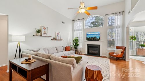 13308 Centerview Ln, Huntersville, NC, 28078-4677 | Card Image