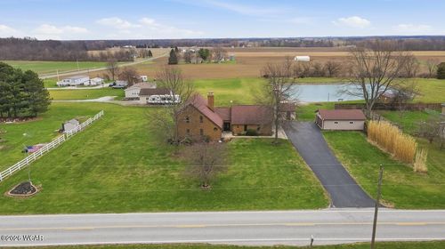 18934 Mudsock Rd, Wapakoneta, OH, 45895-9062 | Card Image